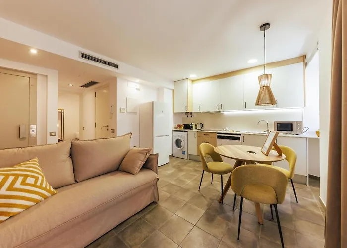 Bravissimo Mercadal, One-bedroom Sofa Bed Appartement Gerona