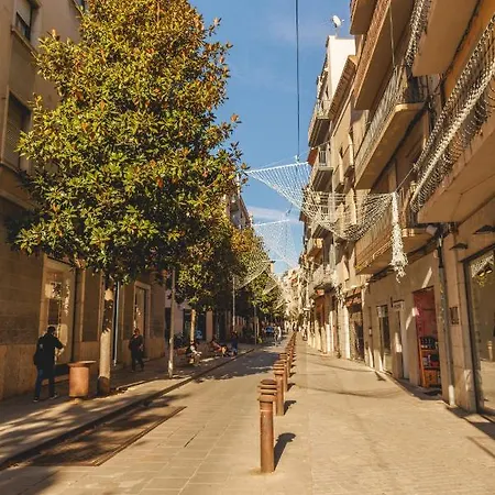 Bravissimo Mercadal, One-bedroom Sofa Bed * Girona