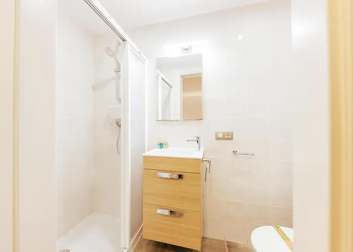 Bravissimo Mercadal, One-bedroom Sofa Bed * Girona