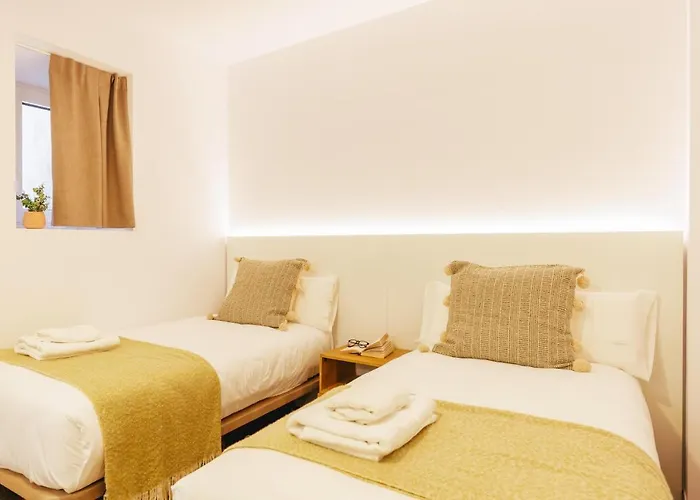 Bravissimo Mercadal, One-bedroom Sofa Bed * Girona